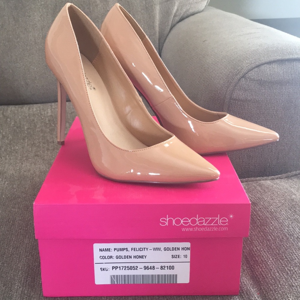 Pumps. Shoedazzle.